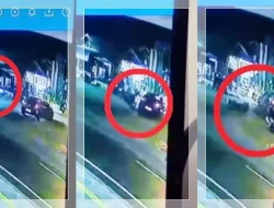 Motor Vs Mobil di Jalan Raya Batulicin, Aksi Putar Balik Berujung Kecelakaan Hebat